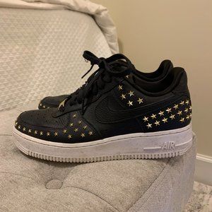 WMNS AIR FORCE 1 LOW 'STAR-STUDDED'